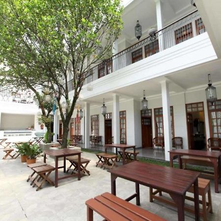 万隆 朦胧旅馆酒店 外观 照片